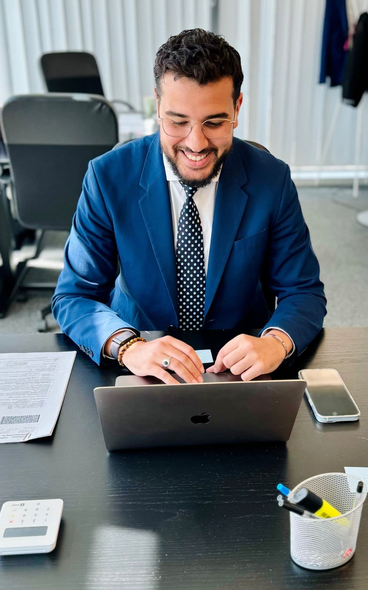 Portrait de Ilyesse CHAOUI, Conseiller financier FINKE Swiss